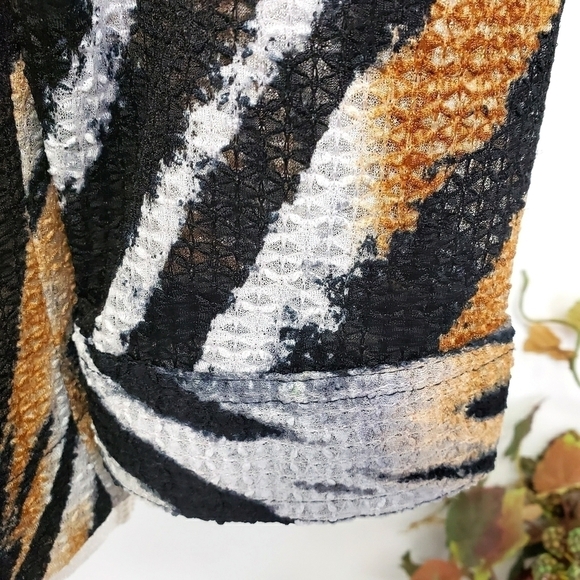 Southern Lady Animal Print Semi Sheer Jacket Shirt VGUC - Picture 6 of 12